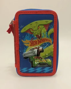 Astuccio Con Tre Cerniere E Tre Scomparti Di Hot Wheels, In Robusto Poliestere, Completo Di Cancelleria, 18 Pennarelli File Giotto E 18 Matite Colorate