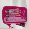 Astuccio Con Tre Cerniere E Tre Scomparti Di Barbie, In Robusto Poliestere, Completo Di Cancelleria, 18 Pennarelli File Giotto E 18 Matite Colorate
