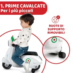 Cavalcabile Vespa Primavera Italy