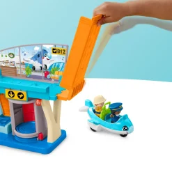 Fisher-Price Little People Avventure In Aeroporto, Playset Con Nastro Trasportatore Dei Bagagli, Include 1 Aereo, 2 Personaggi E Bagagli