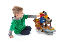Imaginext Il Galeone Dei Pirati A Forma Di Squalo Con Mini Personaggi E Accessori Inclusi