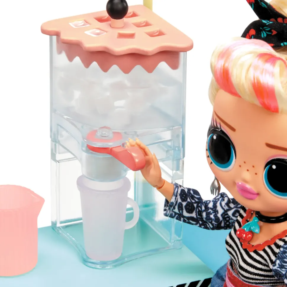 Lol Surprise Omg To-Go Diner Playset Con Oltre 45 Sorprese E Bambola Inclusa