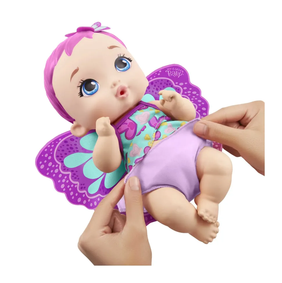 My Garden Baby, Bambola Junior Farfalla Rosa (30 Cm) Con Pannolino Riutilizzabile, Vestiti E Ali Rimovibili; Giocattolo Per Bambini 2+ Anni, Gyp10