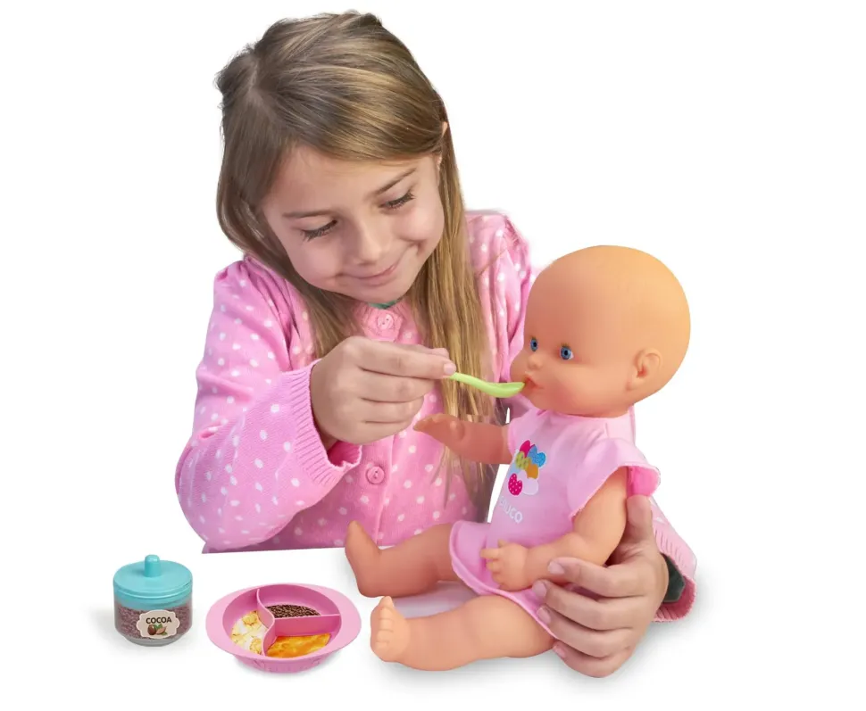 Nenuco Cosa Mangiamo Oggi, Bambola 42 Cm Con Accessori Per La Pappa E Il Cambio