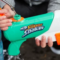 Nerf Super Soaker Hydro Frenzy, Blaster Ad Acqua 3-In-1, Con Bocchetta Regolabile E 2 Tubi Lancia-Acqua