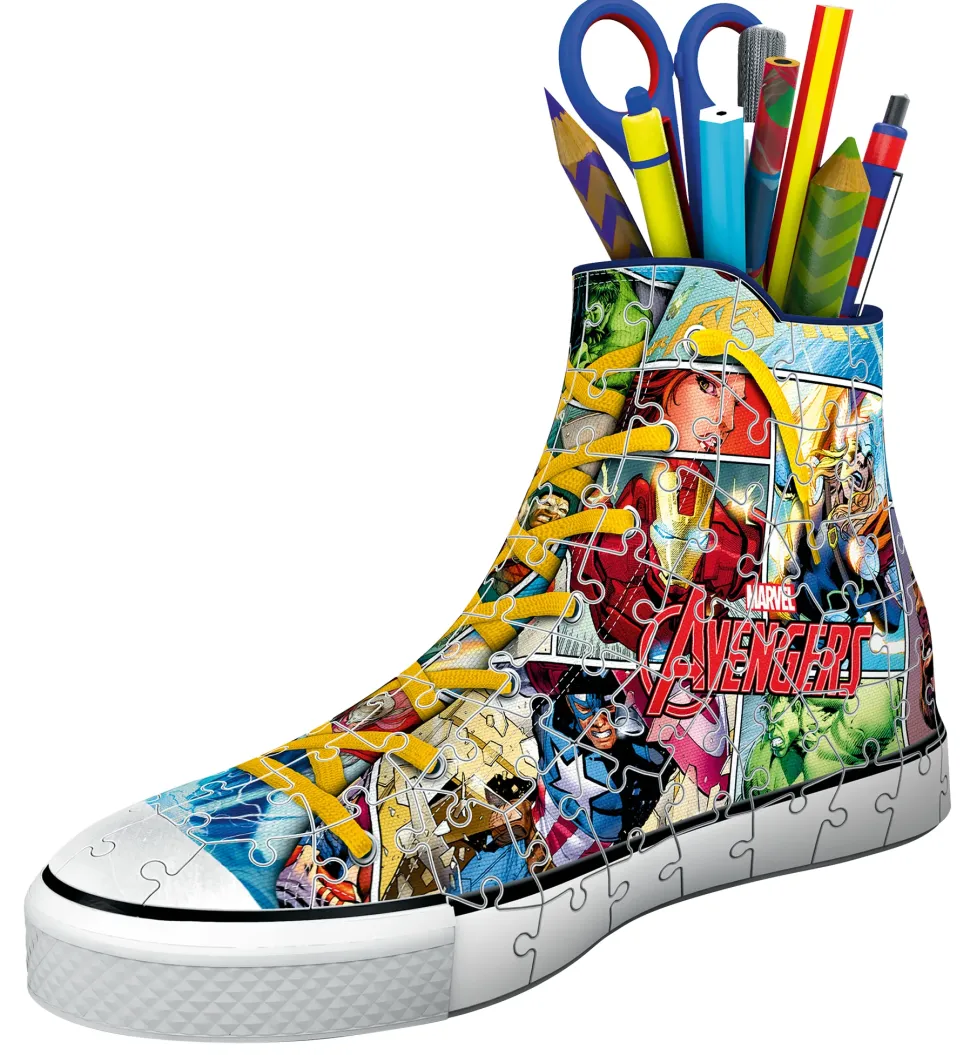 Ravensburger 3D Puzzle Portapenne Sneaker Avengers, 108 Pezzi, 8+ Anni